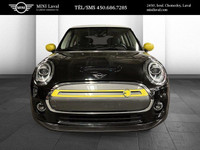 2021 MINI 3 Portes Cooper SE, Ligne Classique! * Ligne Classique * - Gamme de couleurs noir carbone... (image 1)