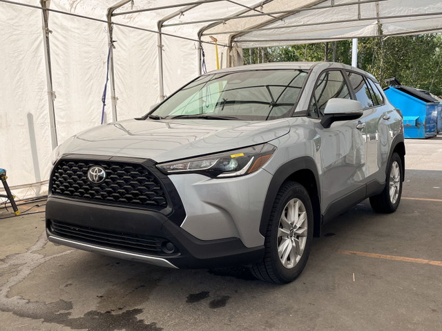 2024 Toyota COROLLA CROSS LE AWD *SIÈGES / VOLANT CHAUF* ALERTES in Cars & Trucks in Laurentides
