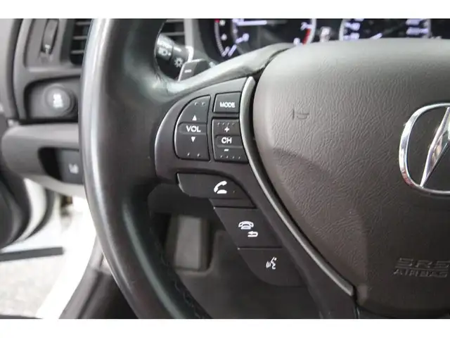 2017 Acura ILX PREMIUM in Cars & Trucks in Lévis - Image 26