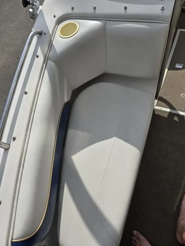 2001 Reinell Boats 203 LS FINANCING AVAILABLE in Powerboats & Motorboats in Saskatoon - Image 23