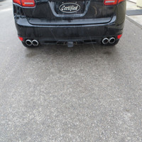 This 2011 Porsche Cayenne is a sleek and powerful SUV that's sure to turn heads. With its black exte... (image 9)