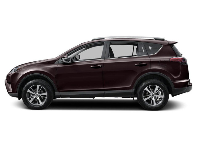 2018 Toyota RAV4 XLE SUNROOF / POWER DRIVER SEAT / PUSH BUTTO... in Cars & Trucks in City of Toronto - Image 2