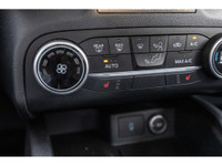 MANITOBA VEHICLE! - Panoramic Sunroof - Remote Start - Apple CarPlay & Android Auto - Backup Camera... (image 9)