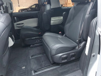 KIA CARNIVAL SX 2023 MOTEUR V6 PUISSANT ET FIABLE DE 3,5L TRANSMISSION AUTOMATIQUE 8 VITESSES PARFAI... (image 8)