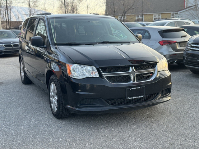 2017 Dodge Grand Caravan SXT / Stow & Go Seats. in Cars & Trucks in City of Toronto - Image 3