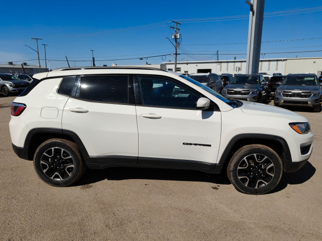 2020 Jeep Compass Upland Edition Low KMS in Cars & Trucks in Prince Albert - Image 4