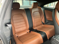 Vehicle Highlights: - Accident free - Well optioned - AWD Here comes a very rare and desirable Merce... (image 8)