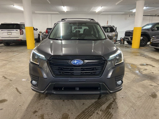 2022 Subaru Forester Touring SUNROOF HEATED SEATS/WHEEL in Cars & Trucks in Calgary - Image 2