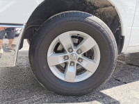 • Power_Mirrors • Power_Locks • Air_Conditioning • Cruise_Control • Alloy_Wheels • Split_Bench_Seats... (image 7)