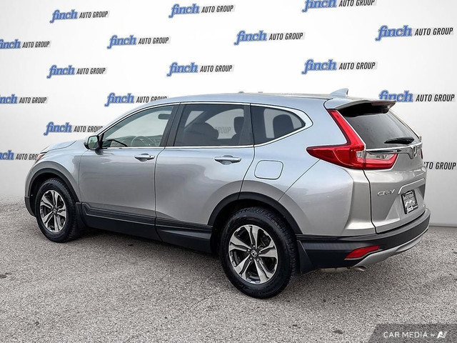 2018 Honda CR-V LX HEATES SEATS | PUSH BUTTON START | APPLE C... in Cars & Trucks in London - Image 4