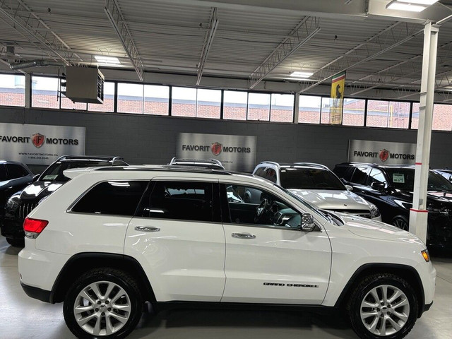 2017 Jeep Grand Cherokee Limited|4X4|NAV|PANOROOF|LEATHER|SELECT in Cars & Trucks in City of Toronto - Image 3