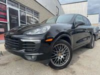 Check out this FULLY LOADED, TRADE-IN (right from the Porsche dealer!!) 2017 Porsche Cayenne Platinu... (image 2)