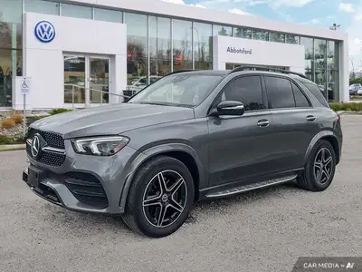 This Mercedes-Benz GLE delivers a Intercooled Turbo Premium Unleaded I-4 2.0 L/121 engine powering t...