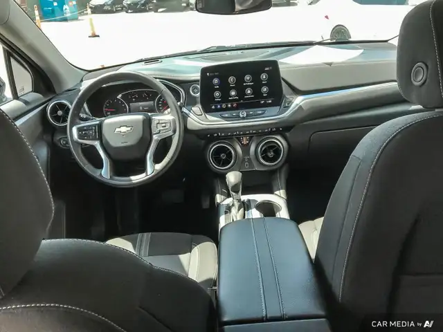 2024 Chevrolet Blazer LT Midnight Edition | Clean CARFAX in Cars & Trucks in Winnipeg - Image 25