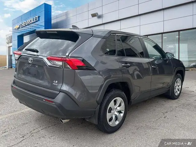 2022 Toyota RAV4 LE | AWD | Heated Seats | Back Up Cam in Cars & Trucks in Saskatoon - Image 6