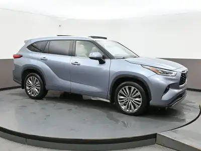 Experience luxury, power, and versatility in this fully loaded 2021 Toyota Highlander Platinum. Adva...