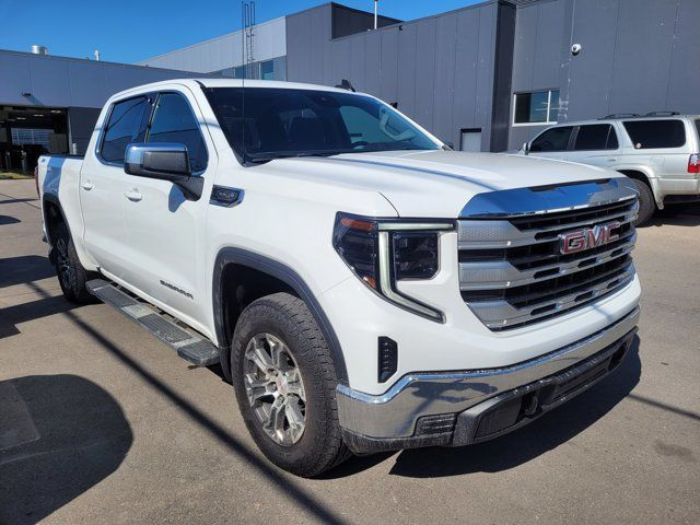 2023 GMC Sierra 1500 SLE | 5.3L | CREW CAB | BACK UP CAM in Cars & Trucks in Calgary - Image 3