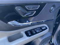 This Executive Driven Lincoln has been carefully driven by one of our employees or as a courtesy ser... (image 6)