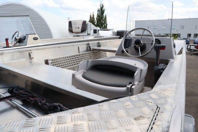 2022 Stanley Boats PREDATOR 20 Aluminum in Powerboats & Motorboats in Edmonton - Image 3