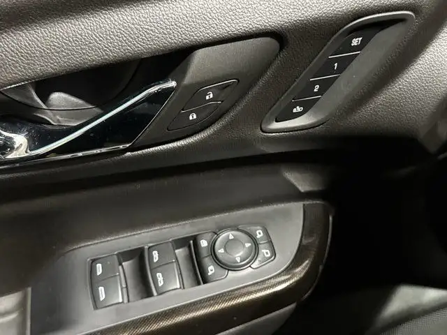 2022 GMC Acadia AT4 | Sunroof | Remote Start in Cars & Trucks in Edmonton - Image 15
