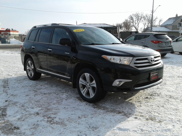 2013 Toyota Highlander Limited 7 Passenger...!!! in Cars & Trucks in Winnipeg