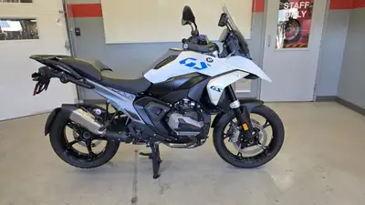 Near new 2024 Model R1300GS, Fully optioned with Touring package, Comfort package, Dynamic package a...