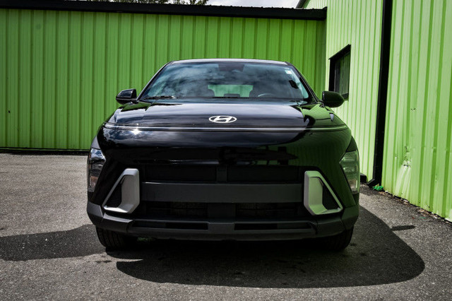 2024 Hyundai Kona ESSENTIAL • LOW MILEAGE • HEATED SEATS • REAR  in Cars & Trucks in Kingston - Image 4