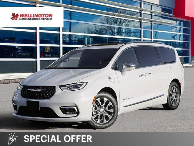 2024 Chrysler Pacifica Plug-In Hybrid Pinnacle | Navigation in Cars & Trucks in Guelph