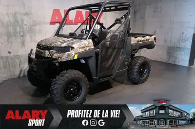 Ce CÔTE À CÔTE POLARIS RANGER XP KINETIC ULTIMATE *Pursuit 2024 est disponible DÈS MAINTENANT! Conta...
