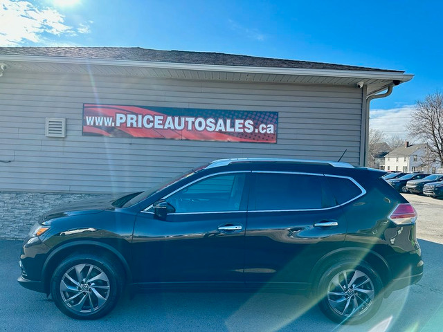  2016 Nissan Rogue AWD SL - HEATED LEATHER - ROOF - NAV - CAMERA in Cars & Trucks in Fredericton - Image 3