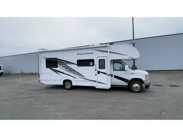 2024 Thor Motor Coach Four Winds 25V in RVs & Motorhomes in Abbotsford - Image 11