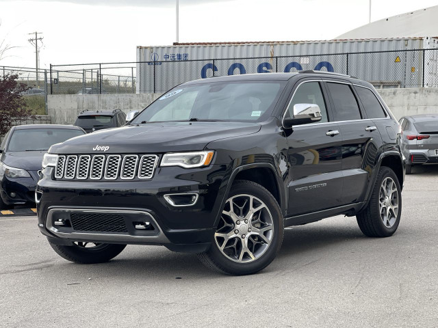2021 Jeep Grand Cherokee in Cars & Trucks in Calgary
