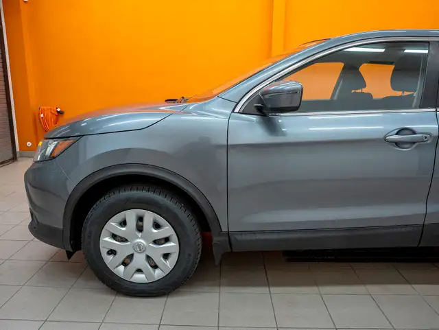 2019 Nissan Qashqai S *CARPLAY* SIÈGES CHAUFF ALERTES BLUETOOTH  in Cars & Trucks in Laurentides - Image 29