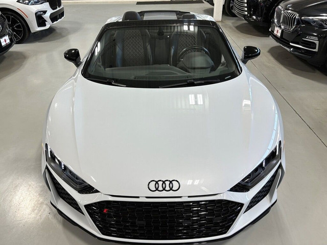  2021 Audi R8 Spyder V10 RWD|NO LUX TAX|LEATHERPKG|NAV|BACKUPCAM in Cars & Trucks in City of Toronto - Image 2