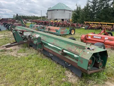 Selling my Artsway 20ft stalk chopper.