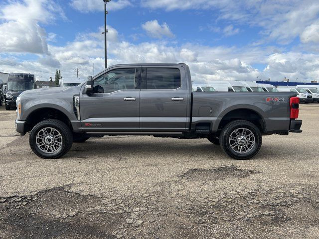 2023 Ford Super Duty F-350 SRW Limited CrewCab 160 | MoonRoof in Cars & Trucks in Edmonton - Image 4