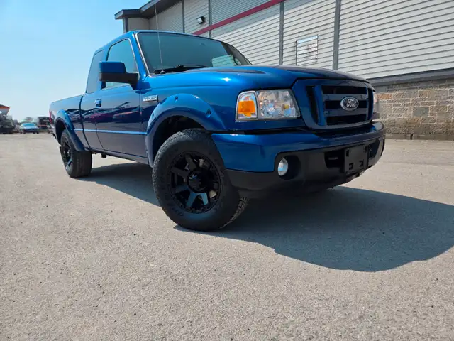 2011 Ford Ranger SPORT / 4X4 / V6 Roues Aftermarket in Cars & Trucks in West Island - Image 12