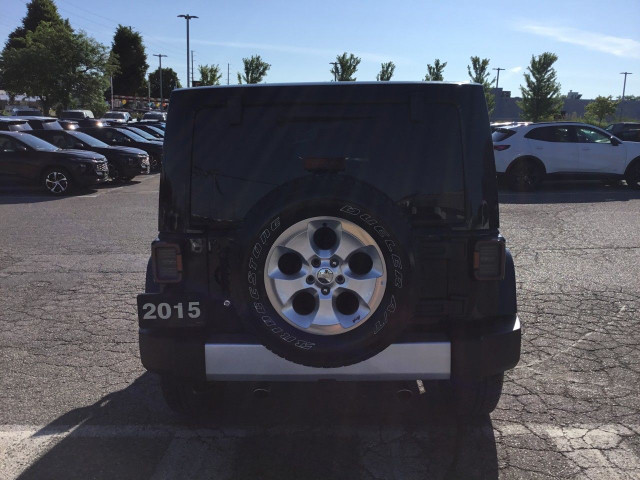 2015 Jeep Wrangler Unlimited in Cars & Trucks in Oshawa / Durham Region - Image 4