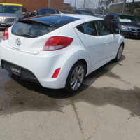 Check out this stylish 2017 Hyundai Veloster Value Edition! With its sleek coupe body style, efficie... (image 5)