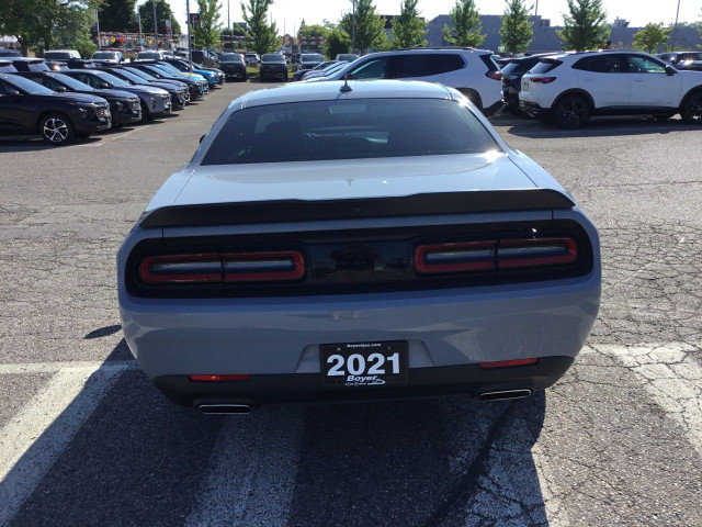 2021 Dodge Challenger in Cars & Trucks in Oshawa / Durham Region - Image 4