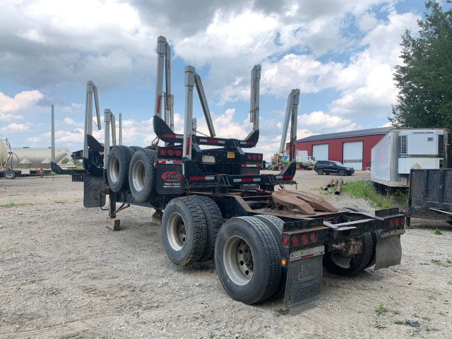 2015 BWS B-TRAIN LOG TRAILER / AIR RIDE / 6 BUNKS 8FT 6 INCH in Heavy Equipment in Barrie - Image 3