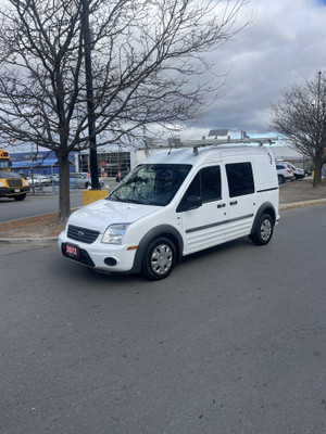 2012 Ford Transit Connect XLT  /  ONLY 159,000 KMS