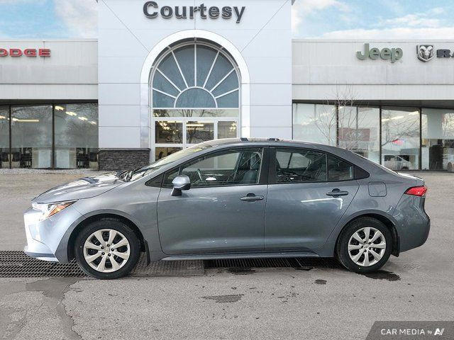 2022 Toyota Corolla LE | Apple/Android CarPlay | Rear View in Cars & Trucks in Calgary - Image 3