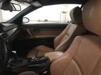 Introducing the 2007 BMW 3 Series 335i, a sophisticated and elegantly crafted sedan that merges perf... (image 4)
