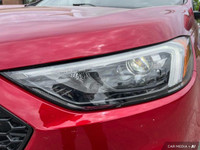This Ford Edge delivers a Intercooled Turbo Premium Unleaded I-4 2.0 L/122 engine powering this Auto... (image 8)