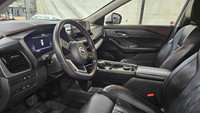 This small SUV is a blend of comfort and convenience, featuring a luxurious leather interior that in... (image 7)
