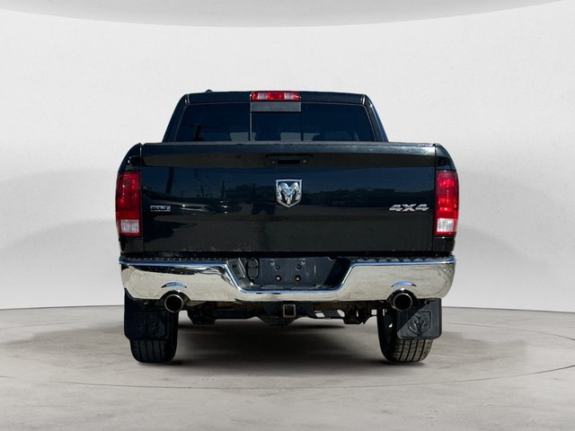 2016 Ram 1500 SLT Crew Cab |TOW PKG|126 LITRE FUEL TANK|HTD SEAT in Cars & Trucks in Winnipeg - Image 4