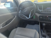 See Dealer Website for Details. 2016 Hyundai Tucson Engine: 4 Cylinder Engine 2.0L L/100Km City: 10.... (image 8)