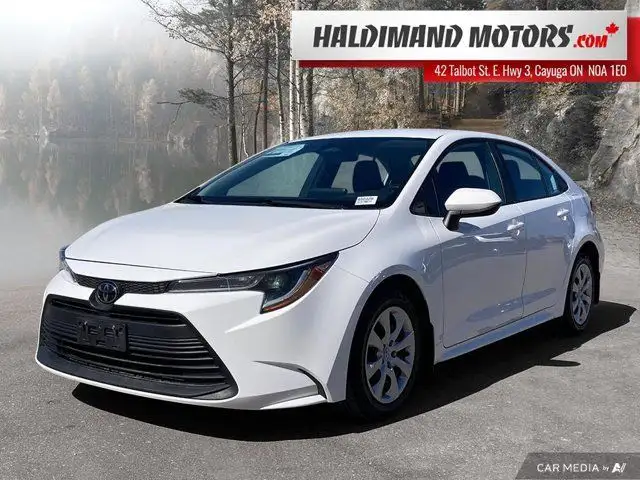 2023 Toyota Corolla LE in Cars & Trucks in Hamilton - Image 2