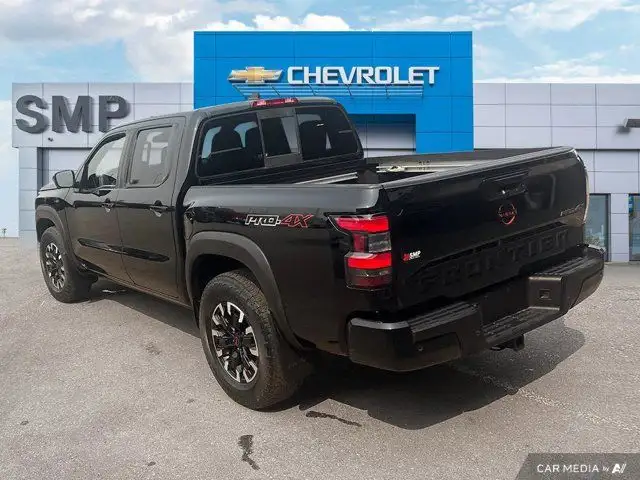 2022 Nissan Frontier PRO-4X | 4X4 | Sunroof | Heated Seats in Cars & Trucks in Saskatoon - Image 5